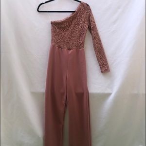 Beautiful Women’s lace Top Jumpsuit/Jumper Small